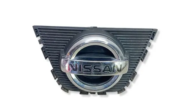 Nissan Qashqai Manufacturer badge logo/emblem 62312BR00A