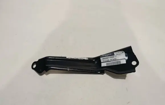 Nissan Micra K14 Fender mounting bracket F31605FAMA