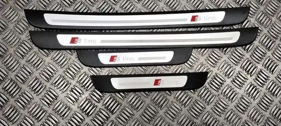 Audi A6 C7 sill trim set (inner) 4G0853374 4G0853375