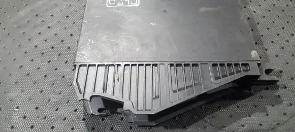 Mercedes-Benz E W210 Comfort/convenience module 2108203826 33562696W24