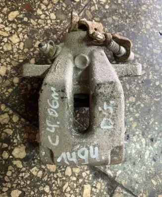 Citroen C4 I Rear brake caliper