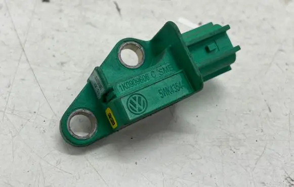 Audi A4 S4 B8 8K Airbag deployment crash/impact sensor 1K0909606C