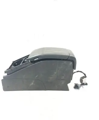 Volvo V70 Center console 30722408 18288860FFB