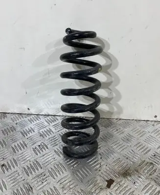 Mercedes-Benz GLC X253 C253 Rear coil spring