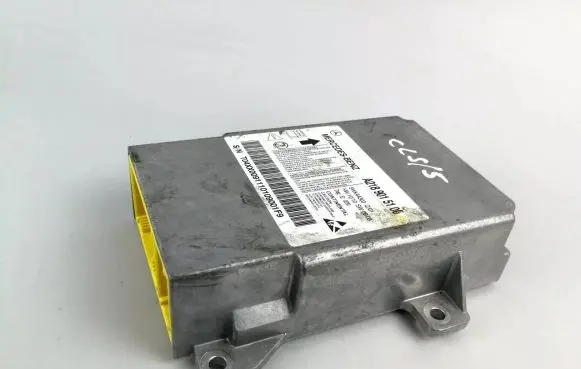 Mercedes-Benz CLS C218 X218 Airbag control unit/module A2189015100