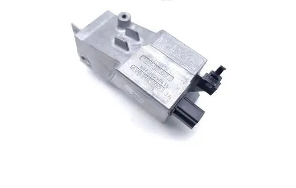 Ford Focus Steering wheel lock 7G913F880 AV6N3F880