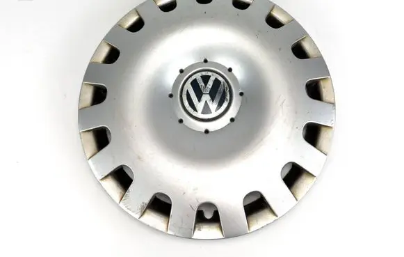 Volkswagen Touran I R16 wheel hub/cap/trim 3B0601147F