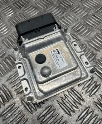 BMW X5 F15 Adblue control unit 7432799 002001000 0281032173
