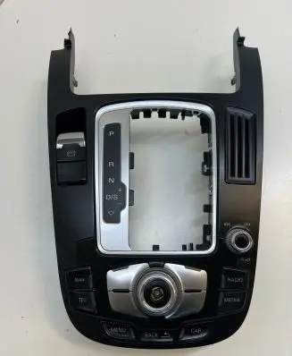 Audi A5 8T 8F Head unit multimedia control 8T0919611B 900255210000 001069439