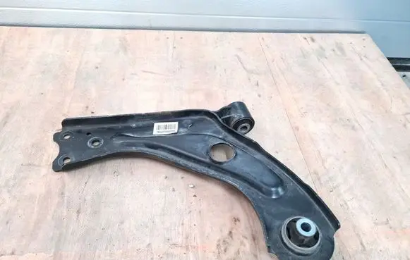 Opel Astra L Front lower control arm/wishbone 7BAA270304372G