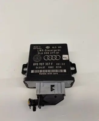 Audi A3 S3 8P Light module LCM 8P0907357F 5LA00837901