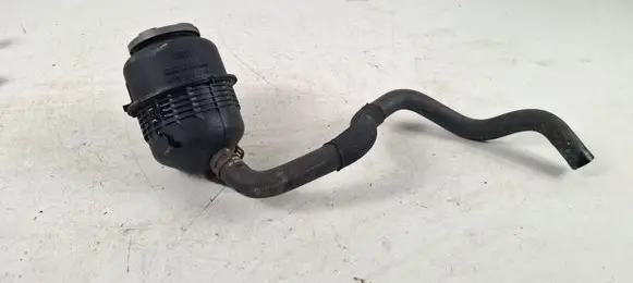 Audi A4 S4 B8 8K Power steering fluid tank/reservoir 4F0422371D