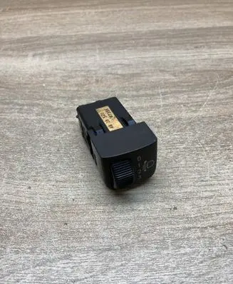 Saab 9-5 Headlight level height control switch 4616520 W739K