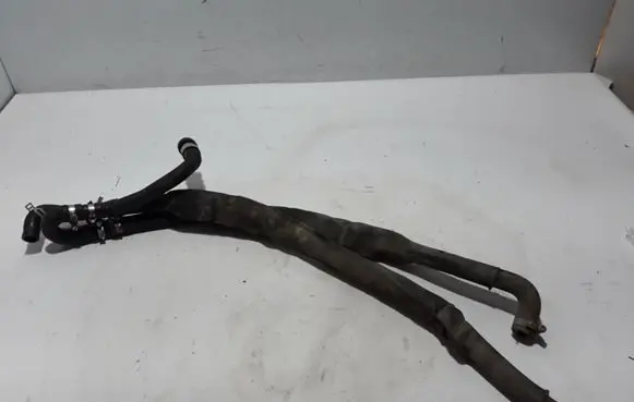 Renault Trafic III (X82) Engine coolant pipe/hose 924001635R