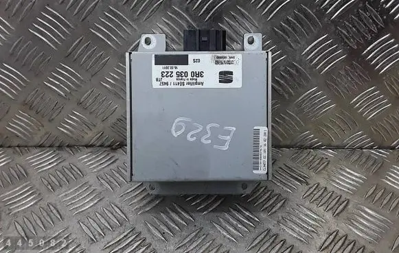Seat Exeo (3R) Sound amplifier 3R0035223