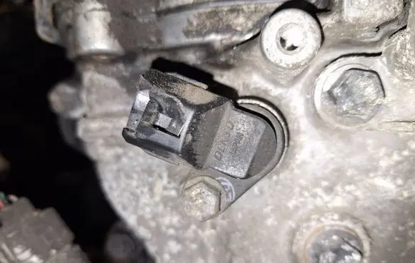 Toyota Auris 150 Camshaft position sensor 