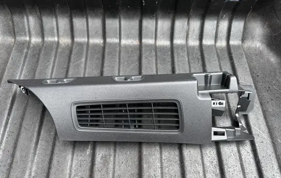 Volvo V60 Trunk/boot side trim panel 32239861