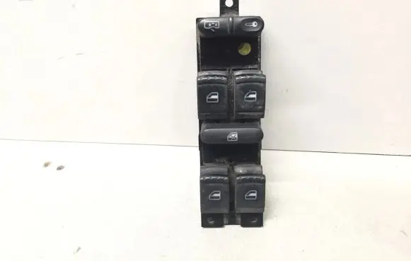 Volkswagen Golf IV Electric window control switch 1J4959857D