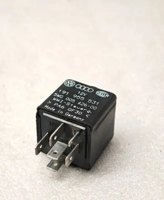 Volkswagen Golf III Other relay 191955531 5WG00542600