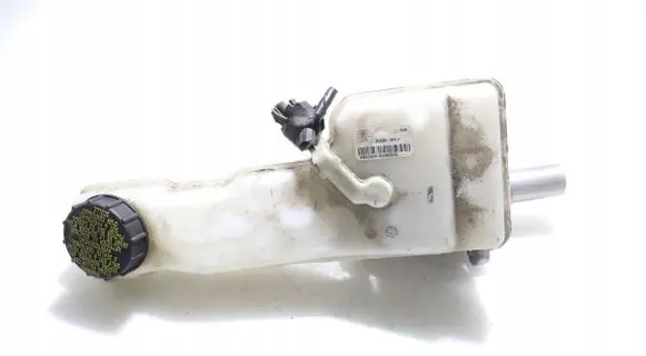 Ford Focus Master brake cylinder