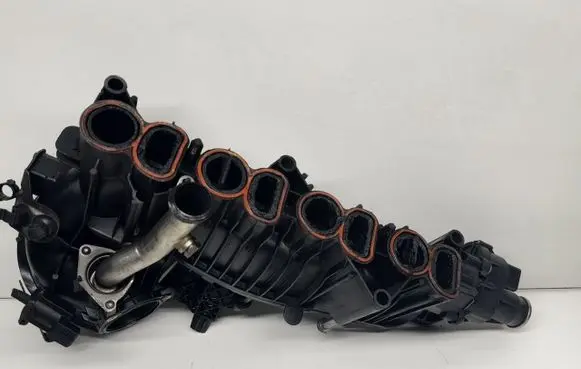 BMW 5 E60 E61 Intake manifold 7810178 10213510 7811299