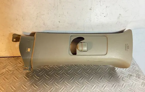 Toyota Land Cruiser (J200) (B) pillar trim (top) 7303360010