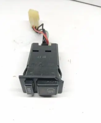 Fog light switch