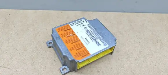 Mercedes-Benz ML W163 Airbag control unit/module A1635422918