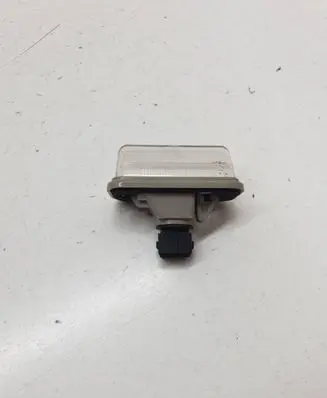 Toyota Avensis T250 Number plate light 001479
