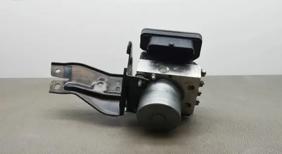 Seat Ibiza IV (6J,6P) ABS Pump 6C0514517K 6C0907379K