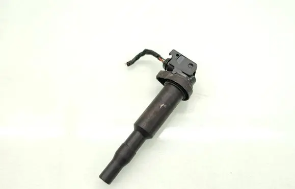Citroen C3 High voltage ignition coil 864768901 0221504470