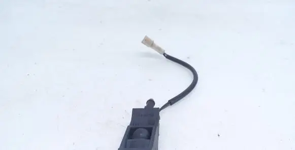 Volkswagen PASSAT B5.5 Windshield washer spray nozzle 6E0955986