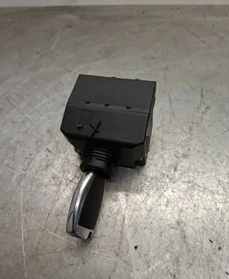 Mercedes-Benz CLK A209 C209 Ignition lock 2095450908 33002409