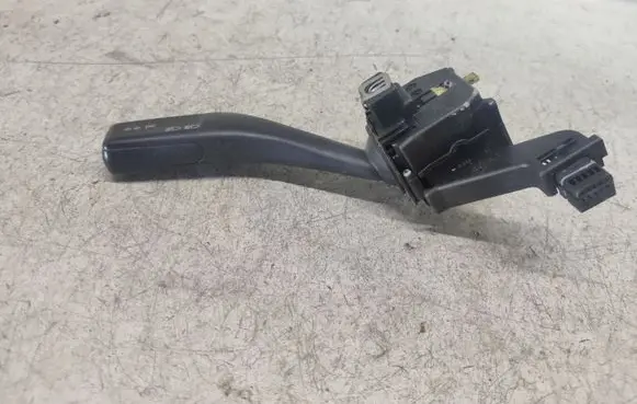 Volkswagen Caddy Indicator stalk 1K0953513