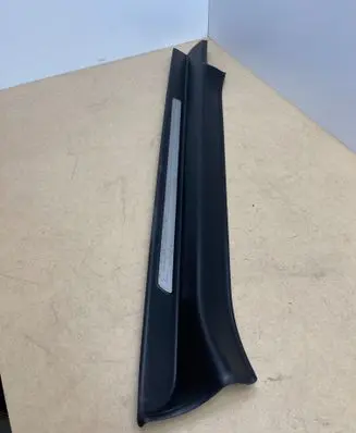 Audi TT TTS Mk2 Front sill trim cover 8J0853491E