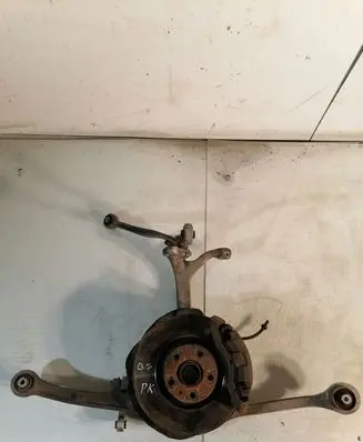 Front wheel hub spindle knuckle
