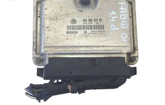 Skoda Fabia Mk1 (6Y) Engine control unit/module 0281011412 045906019BM 1039S02900