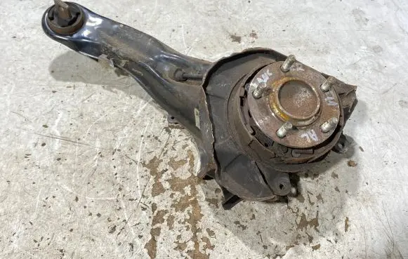 Mitsubishi Lancer X Rear wheel hub spindle/knuckle 