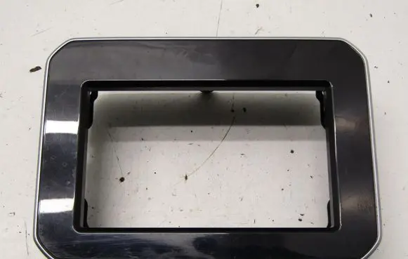 Suzuki Ignis Dashboard center trim panel 7382162R3