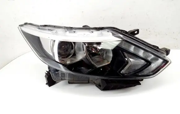 Nissan Qashqai Headlight/headlamp 10018014