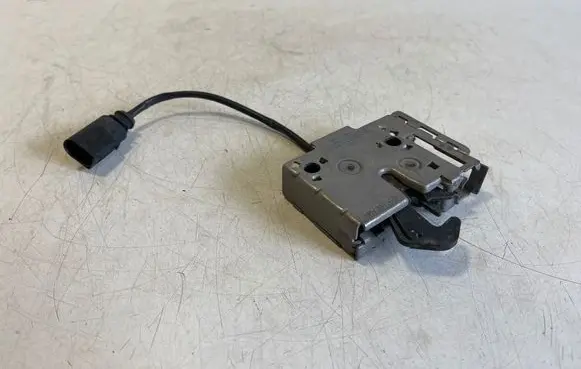 Volkswagen T-Roc Engine bonnet/hood lock/catch 2GA823509A