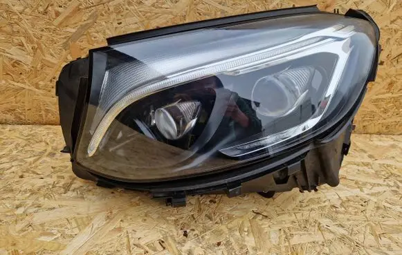 Mercedes-Benz GLC X253 C253 Headlight/headlamp A2539065701 20180630D024