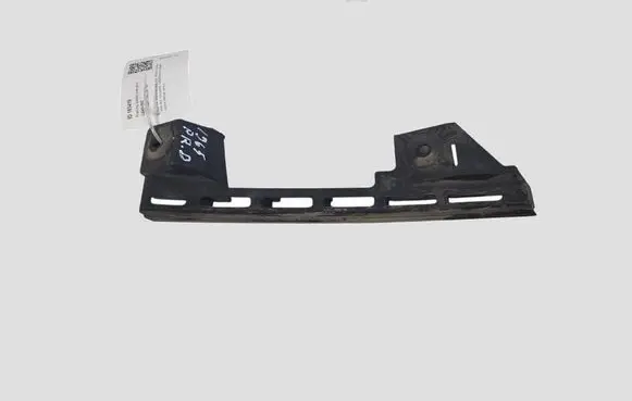 Volkswagen Caddy Front bumper mounting bracket 1T0807890B 013837