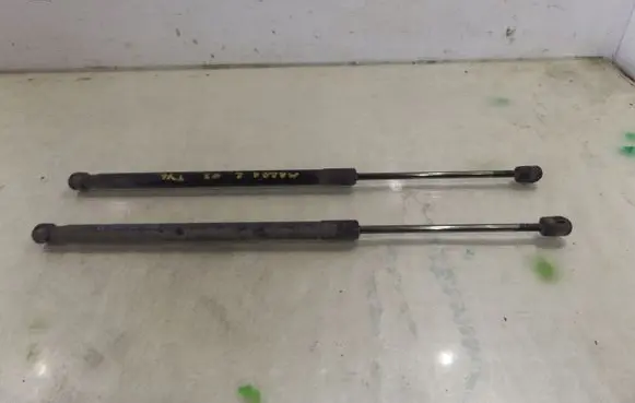 Mazda 2 Tailgate/trunk strut/damper