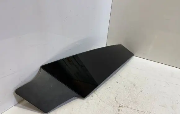 Tesla Model S Front door glass trim molding 14942