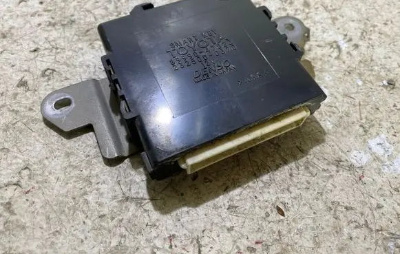 Toyota Prius (XW20) Other control units/modules 2325000320