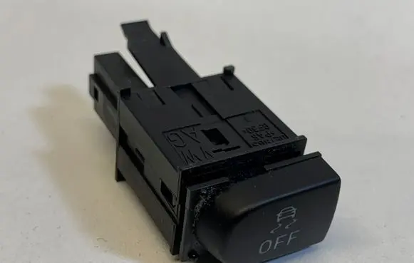 Traction control (ASR) switch