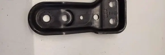 Volkswagen Tayron II Engine mount bracket 5Q0199517E