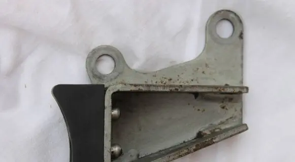 Saab 9-5 Engine mounting bracket 4899589