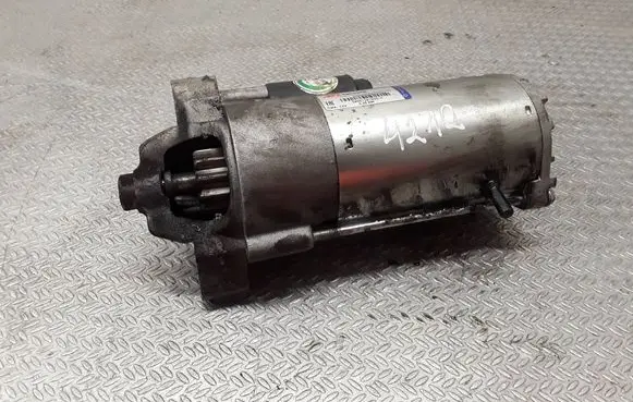 Volvo V50 Starter motor S9033PR 5902129102014